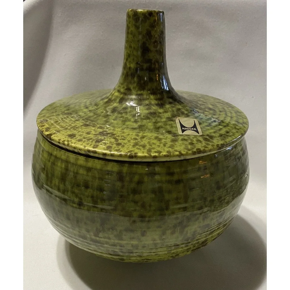 EARLY‎ AMERICAN BY HAEGER GREEN COVERED BOWL SHAPE 9H NWT